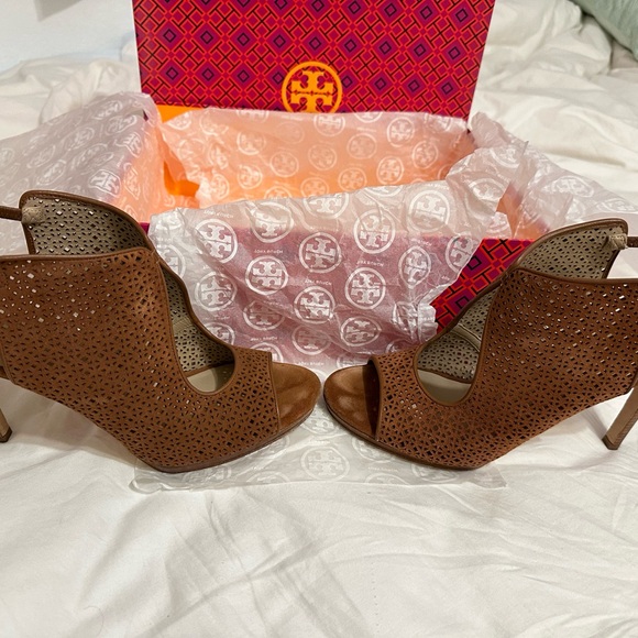 Tory Burch Elinor heels Sz 9 - Picture 3 of 7
